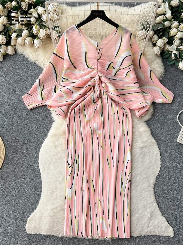 V Neck Lantern Sleeve Elastic Waist Pleated Dress