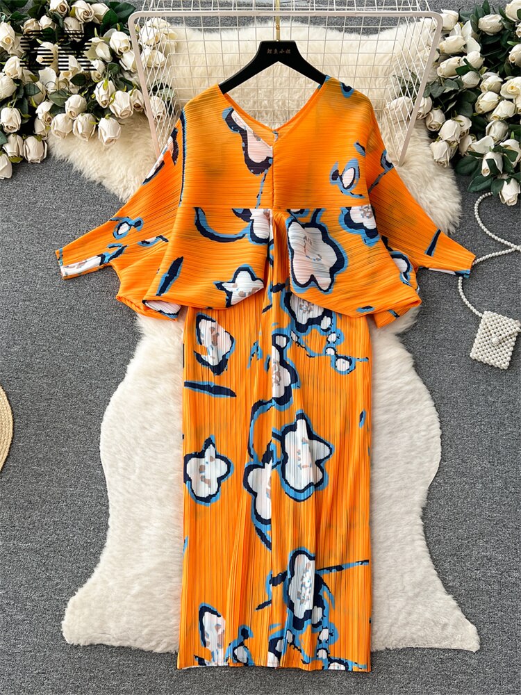 V Neck Lantern Sleeve Elastic Waist Pleated Dress