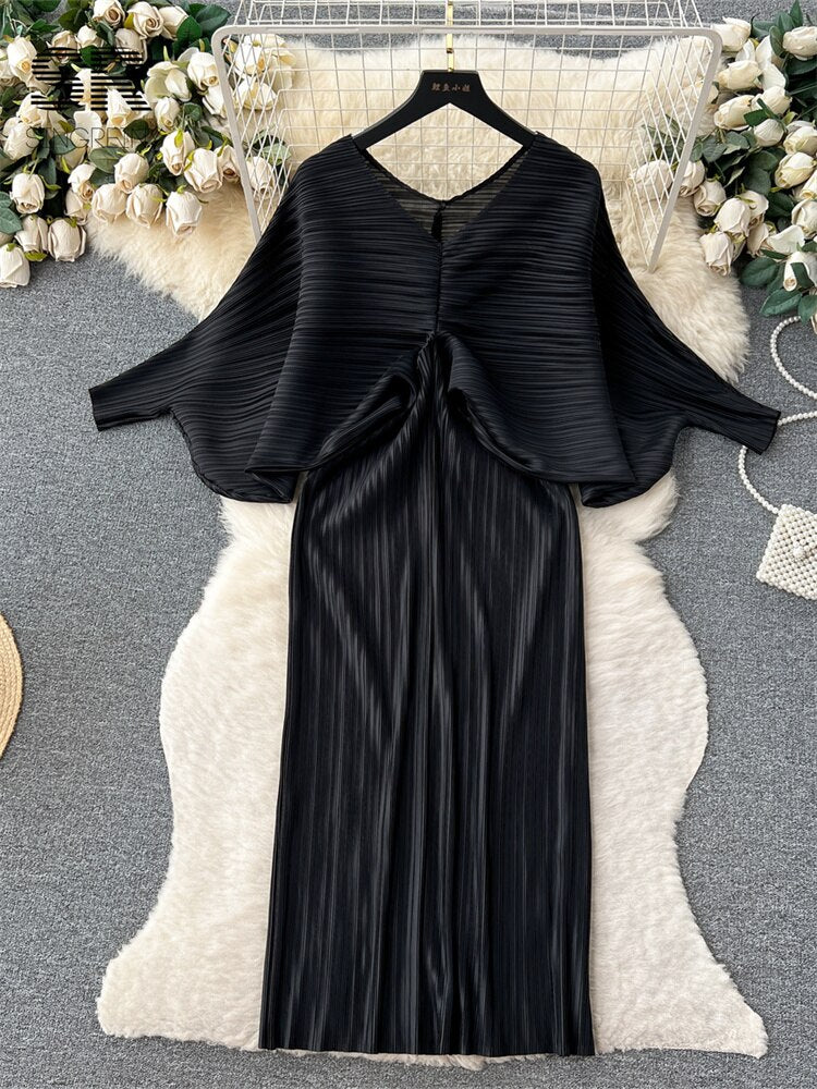 V Neck Lantern Sleeve Elastic Waist Pleated Dress