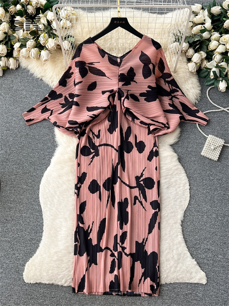 V Neck Lantern Sleeve Elastic Waist Pleated Dress