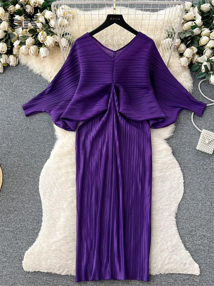 V Neck Lantern Sleeve Elastic Waist Pleated Dress